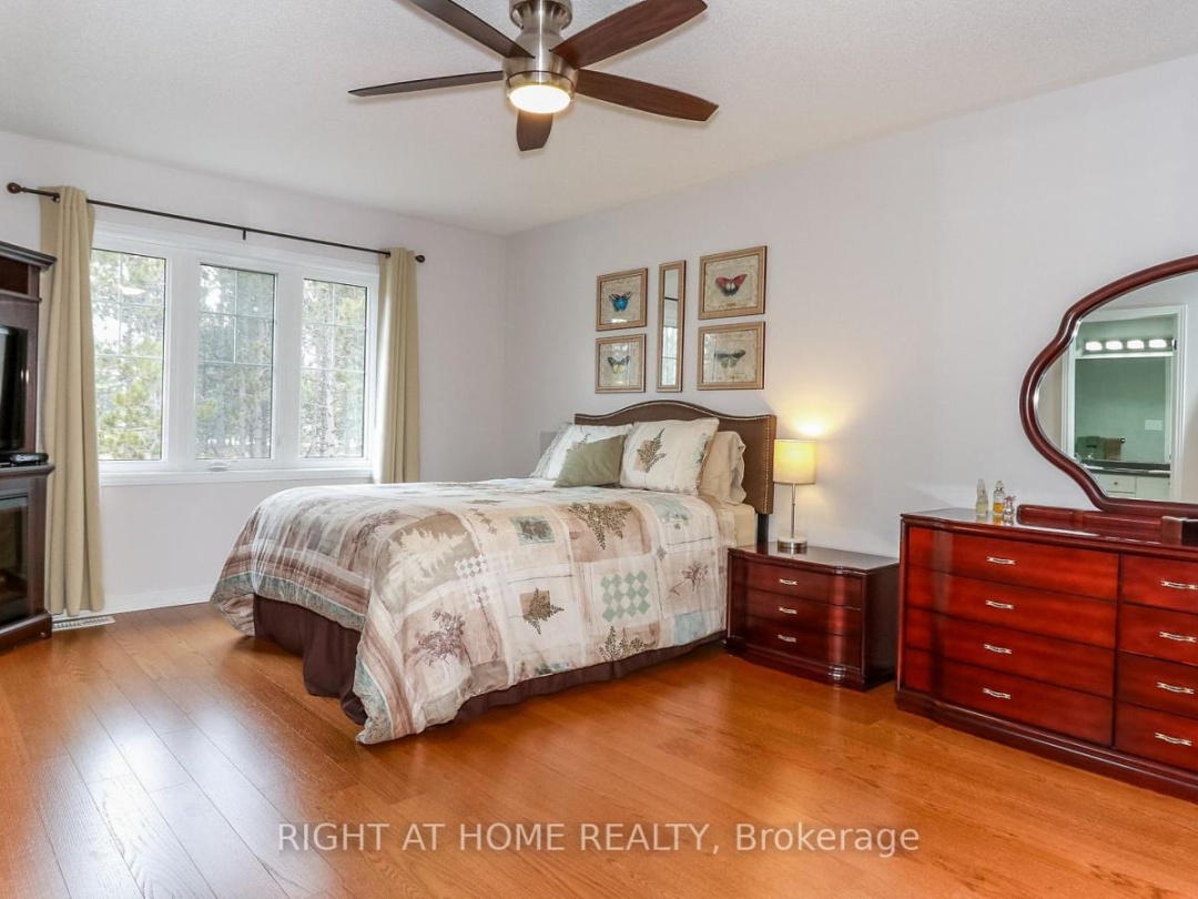 28 Masters Crescent, Georgian Bay