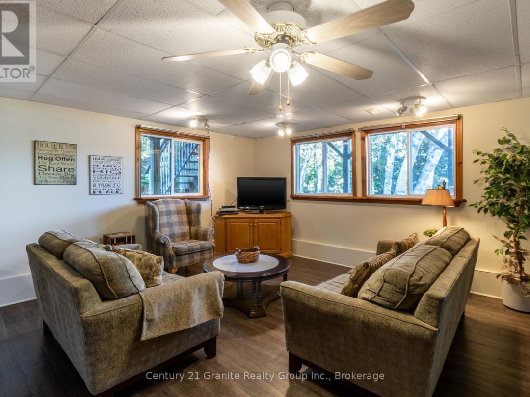 1317 Sullivan Drive, Haliburton Lake