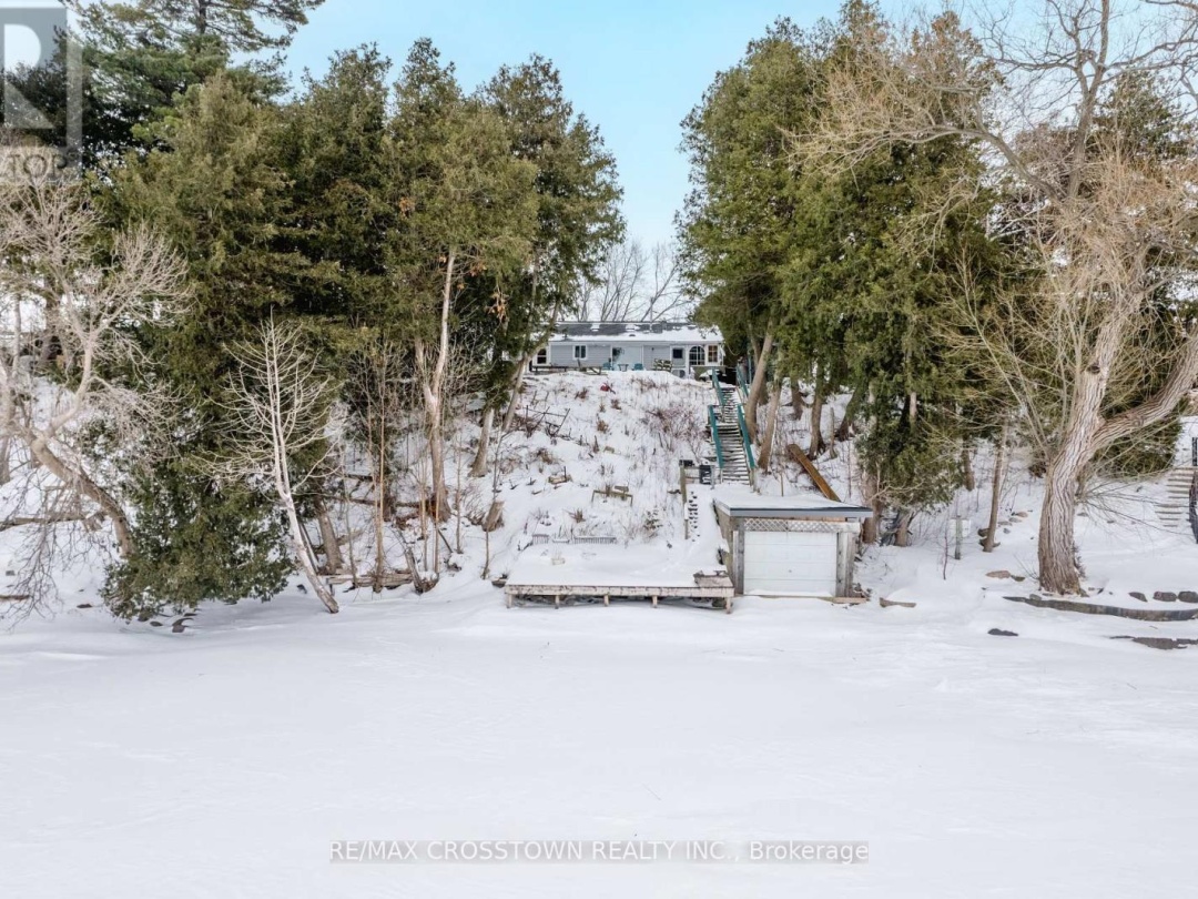 24890 Thorah Park Boulevard, Simcoe Lake