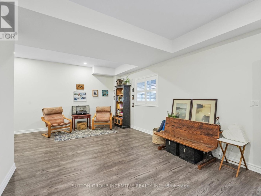 104 Lily Drive, Orillia