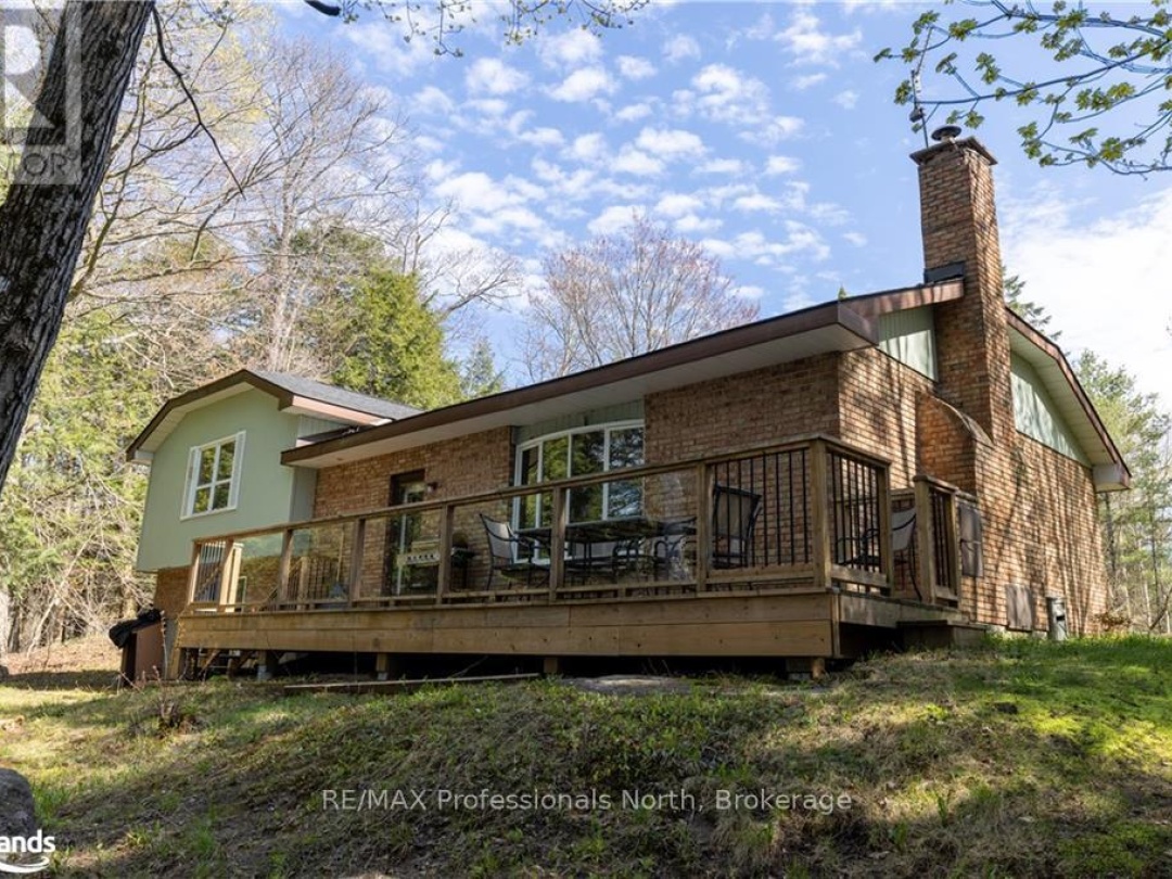 1001 HEMLOCK ROAD, Walker Lake