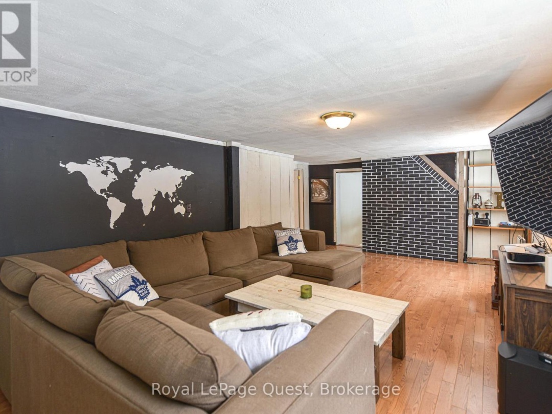 1979 Peninsula Pt Road, Severn