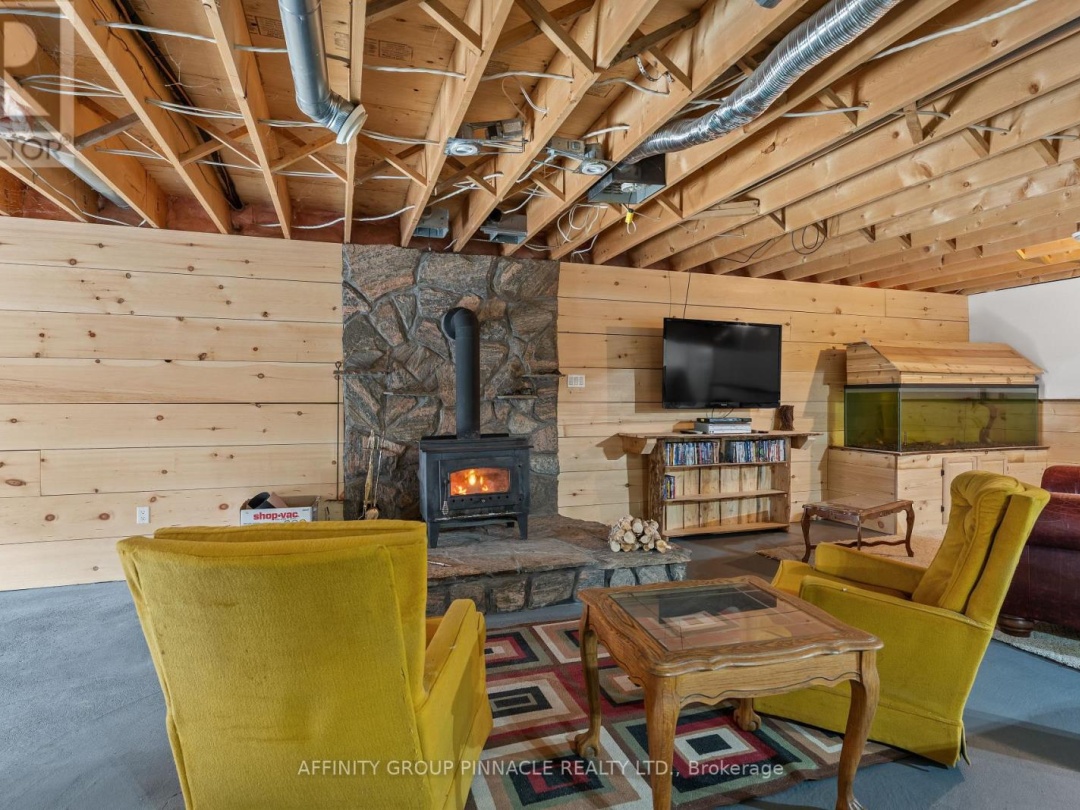 196 BURY'S GREEN ROAD, Kawartha Lakes (Somerville)