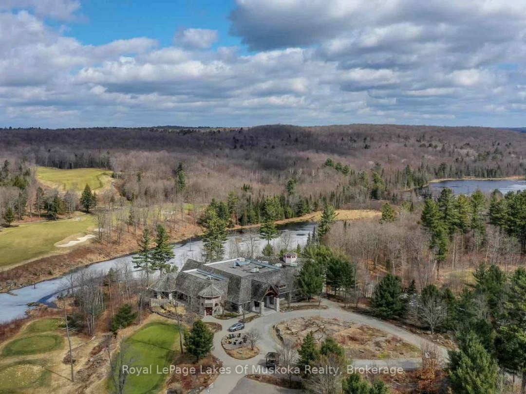 102 - 3 TREE TOPS LANE, Peninsula Lake