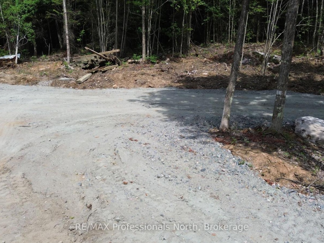 2252 HARBURN ROAD, 