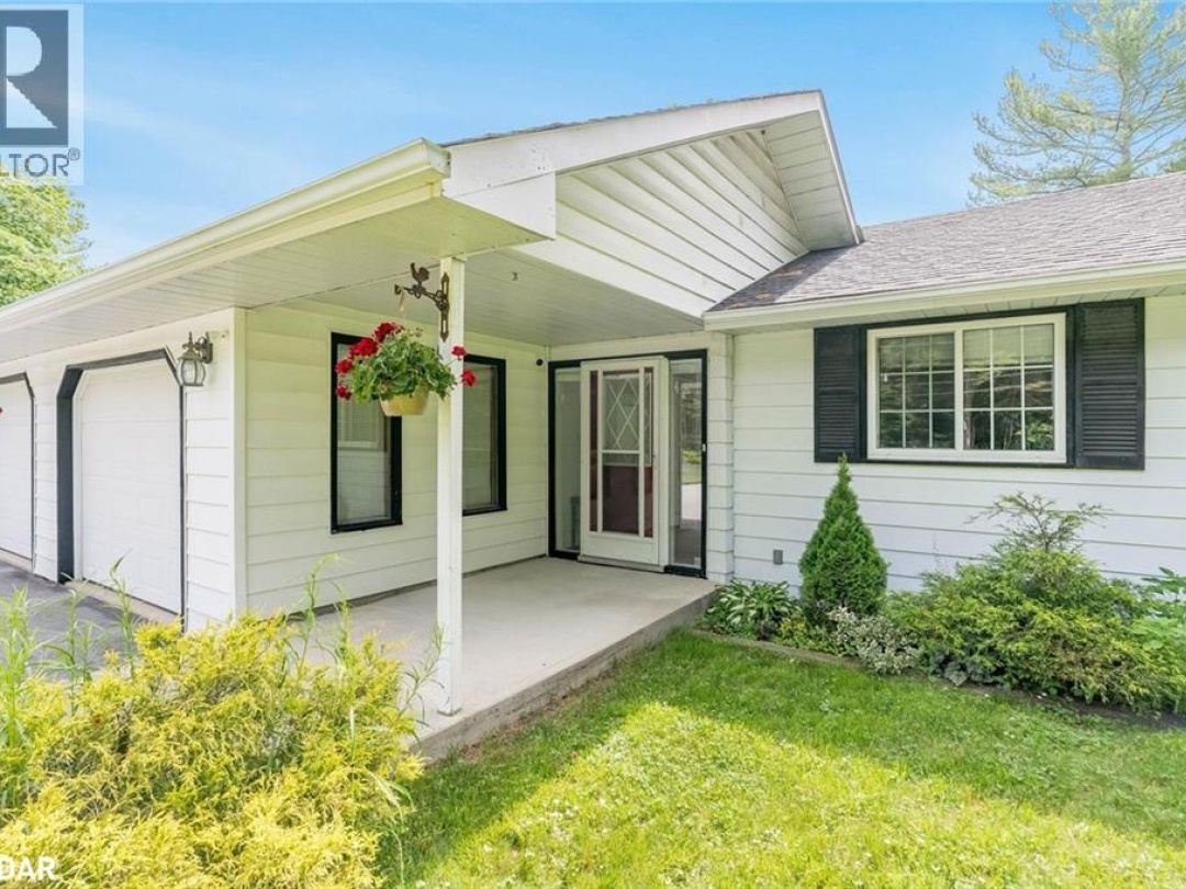 7817 OAKRIDGE Drive, 