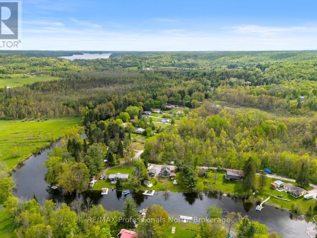 1059 TIFFANY LANE, 