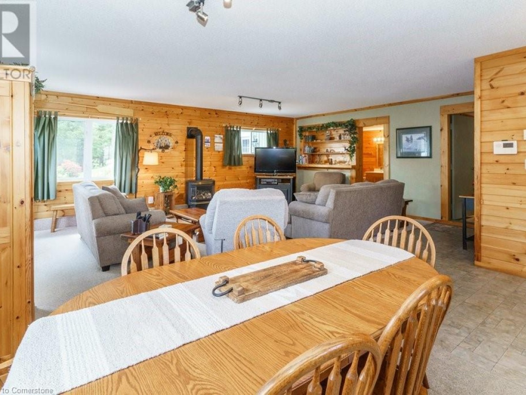 143 South Drive, Lake Vernon