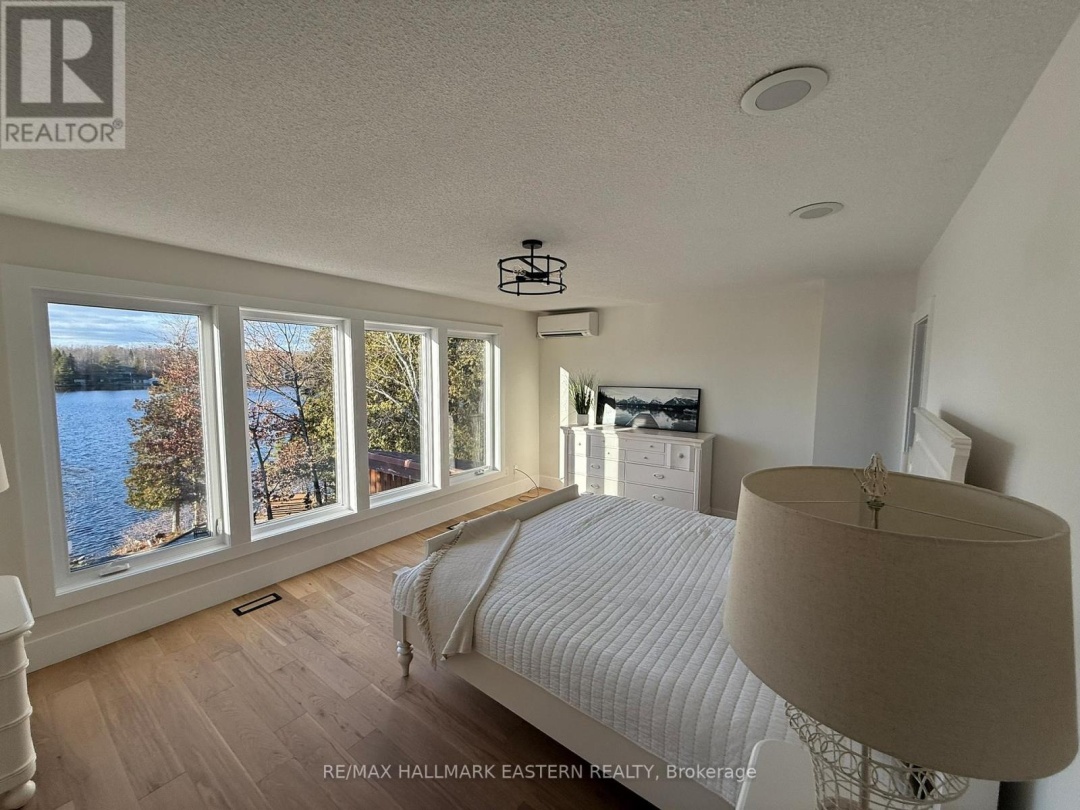 326 INDIAN POINT ROAD, 