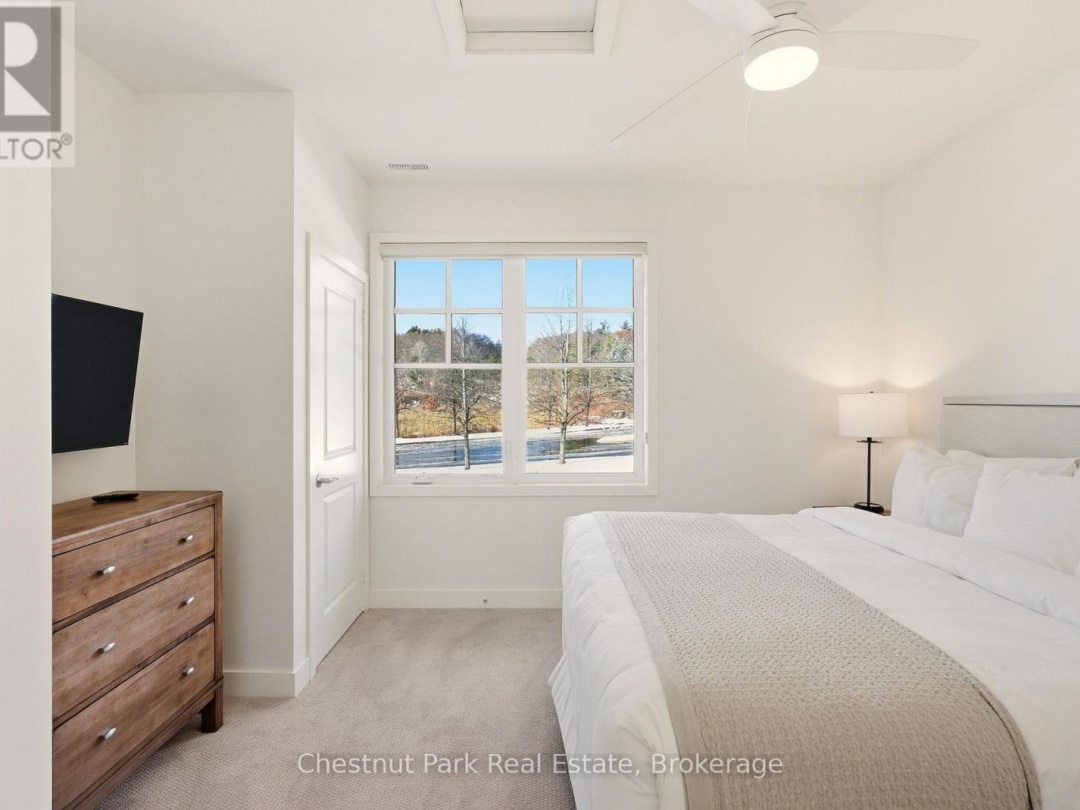 1869 MUSKOKA RD 118 WEST ROAD, 