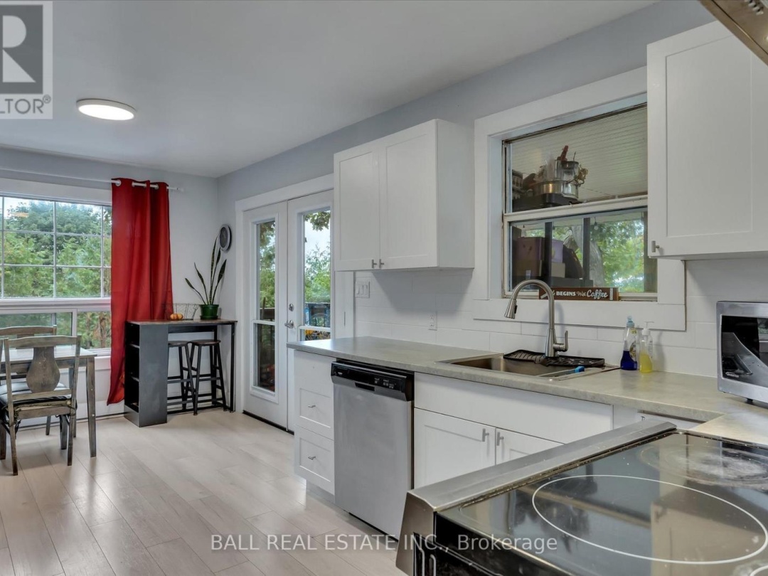 32 CHERRYHILL STREET, 