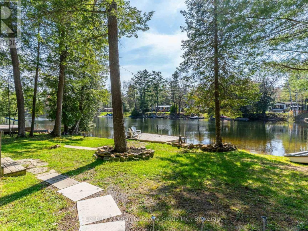 1954 SOUTH BEAVER LAKE LANE, 