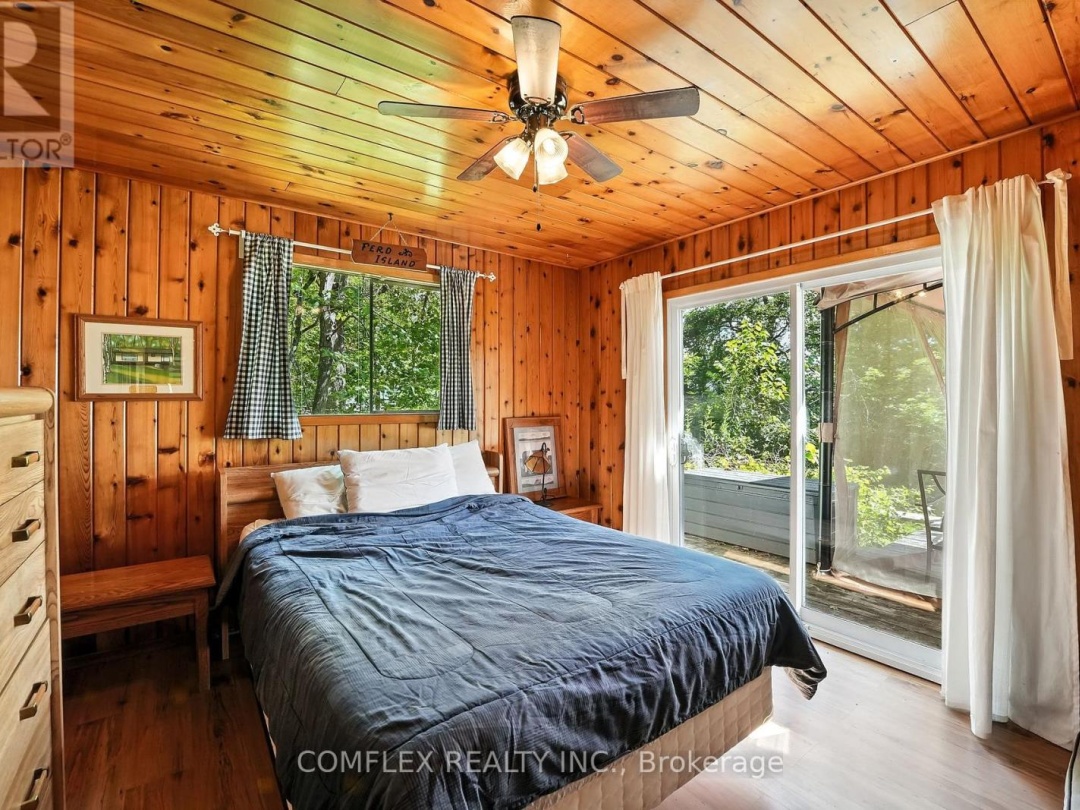 633 GRAND ISLAND, 