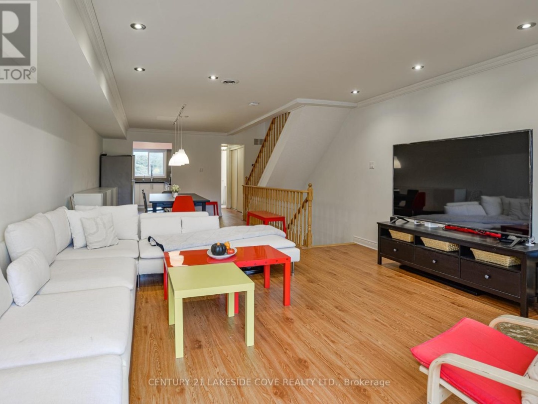 23 100 Laguna Parkway, Lake Simcoe