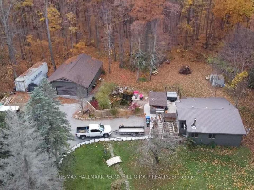 1710 Sandhill Road, Tay