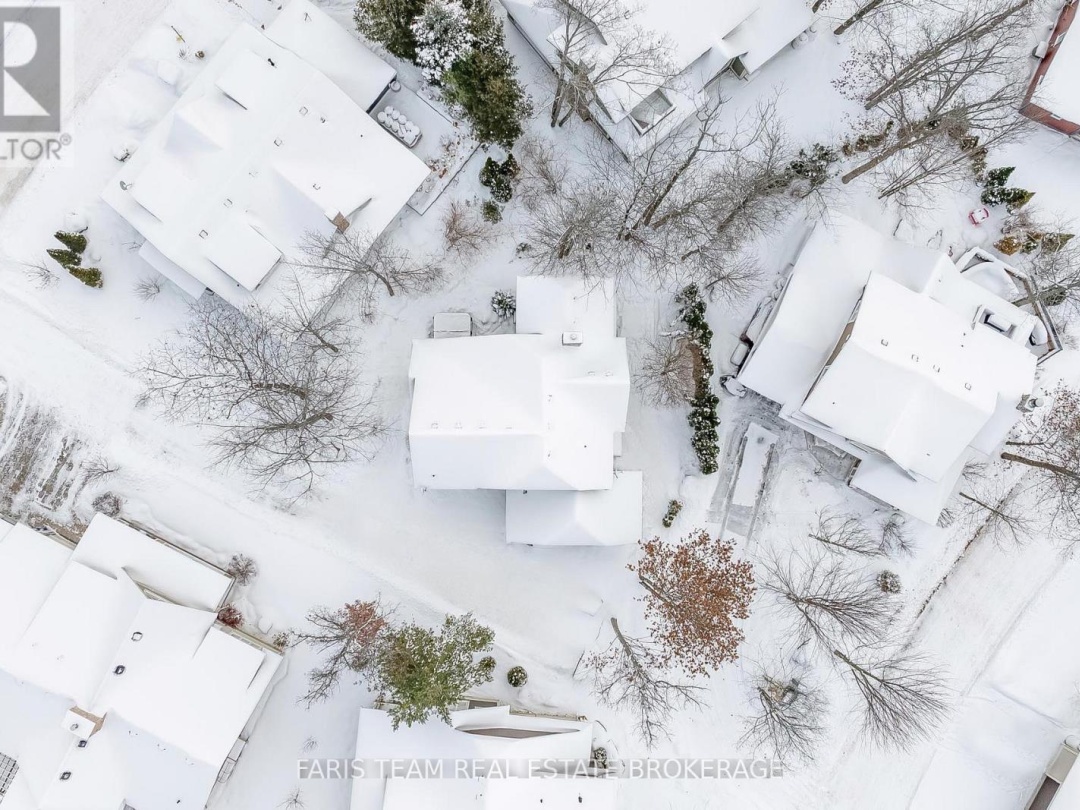 44 MARINA VILLAGE DRIVE, 