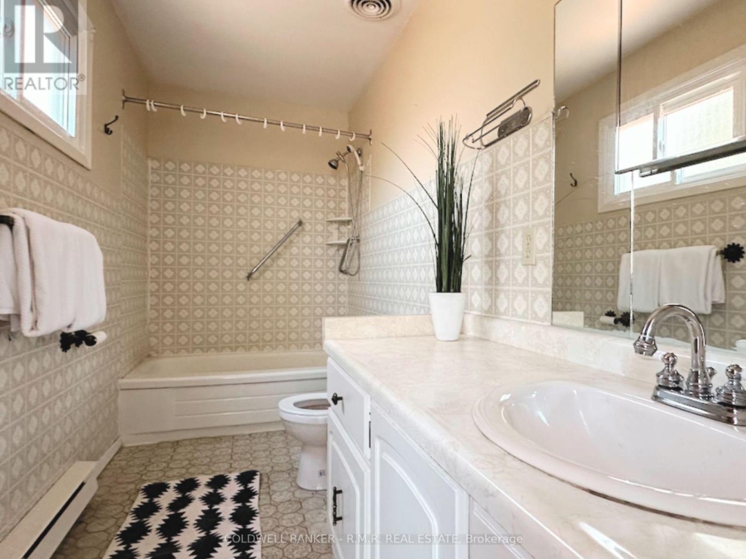 3493 SOUTHWOOD BEACH BOULEVARD, 