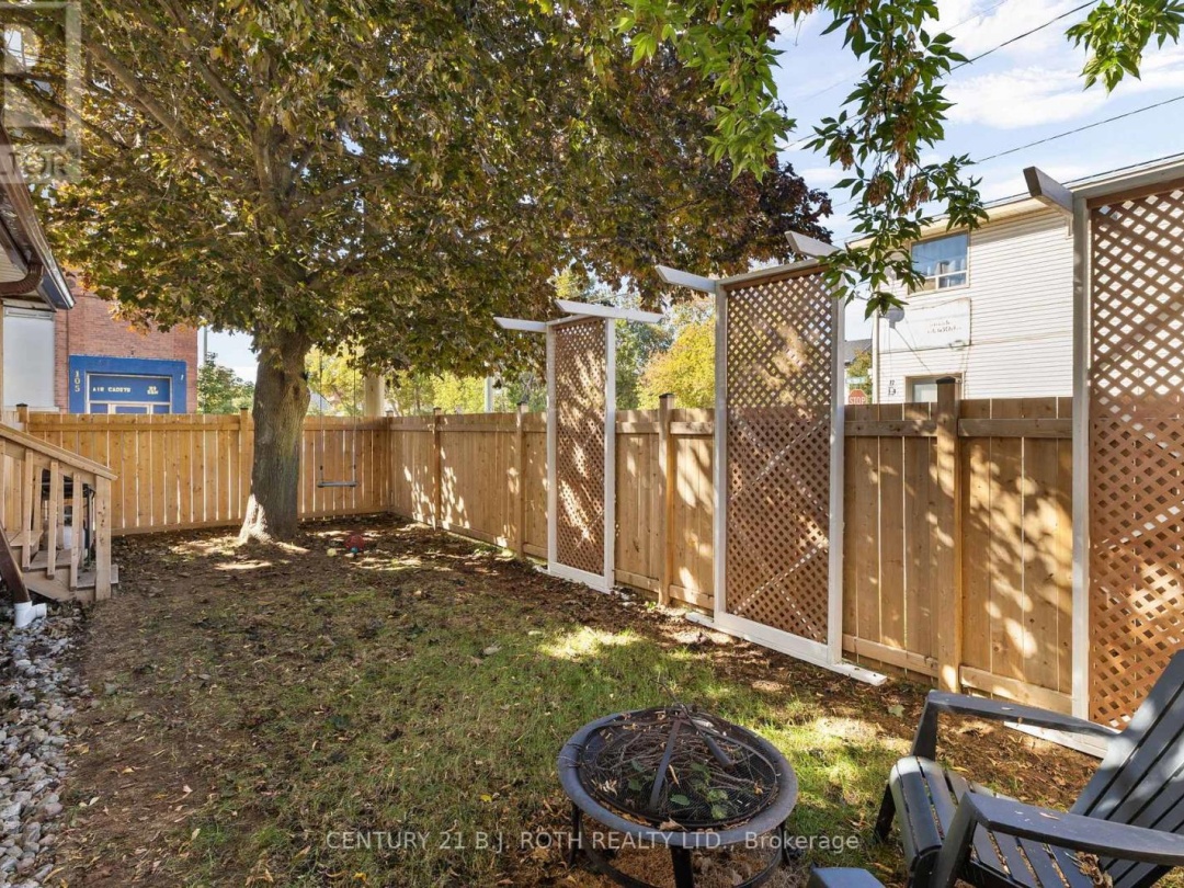 87 VICTORIA STREET, 