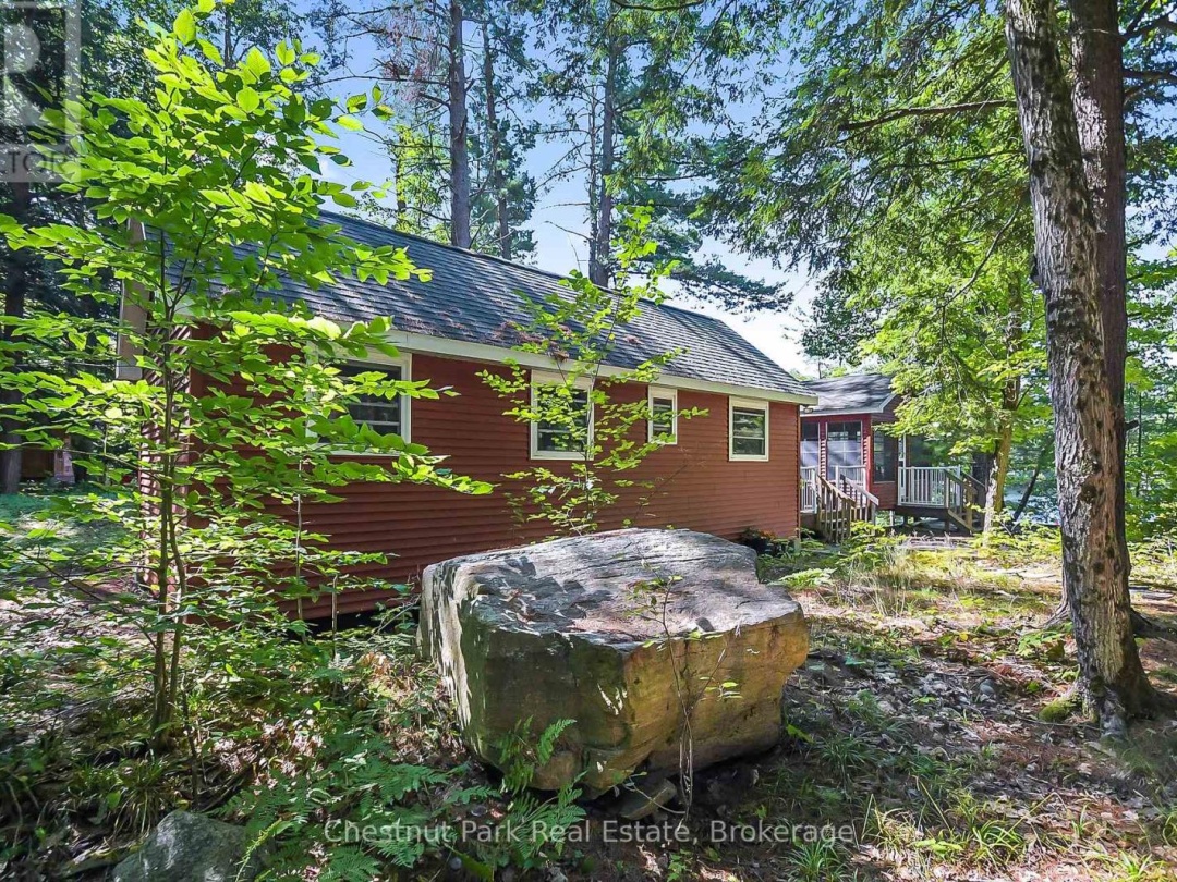 86 TAYLOR ISLAND, 