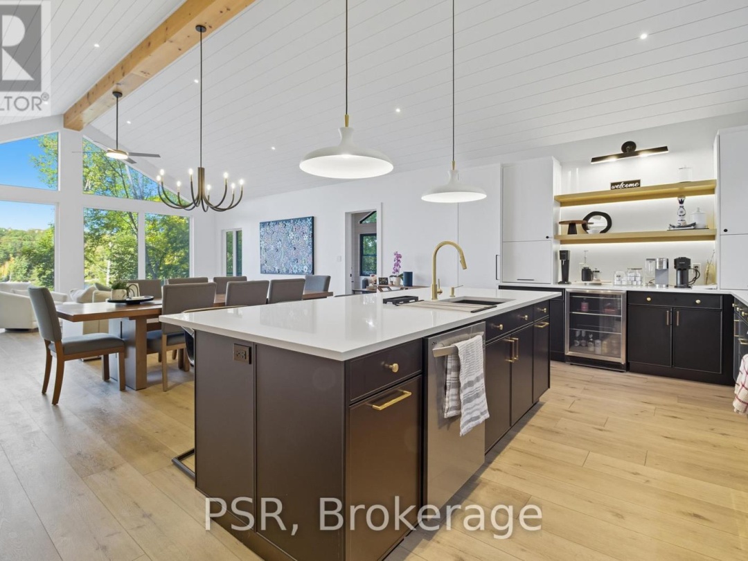 1399 BAYBREEZE LANE, 