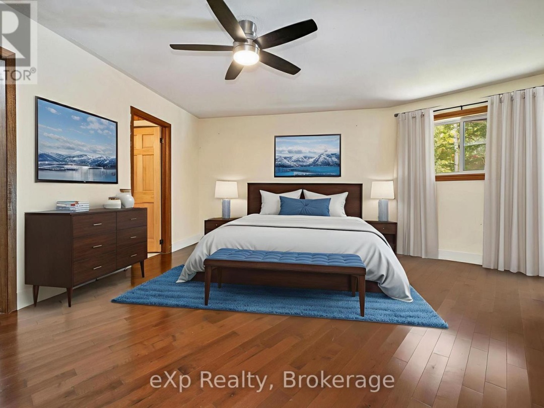 18 KRISTEN HEIGHTS, 