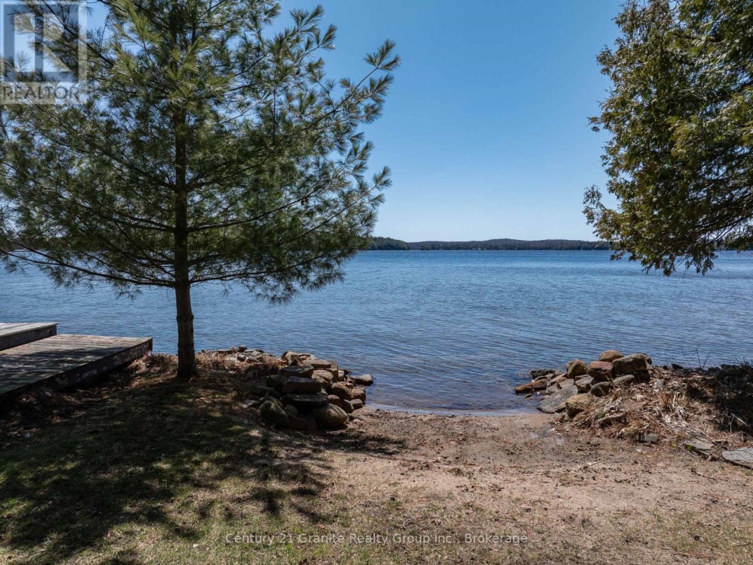 1096 Donarvon Drive, Boshkung Lake