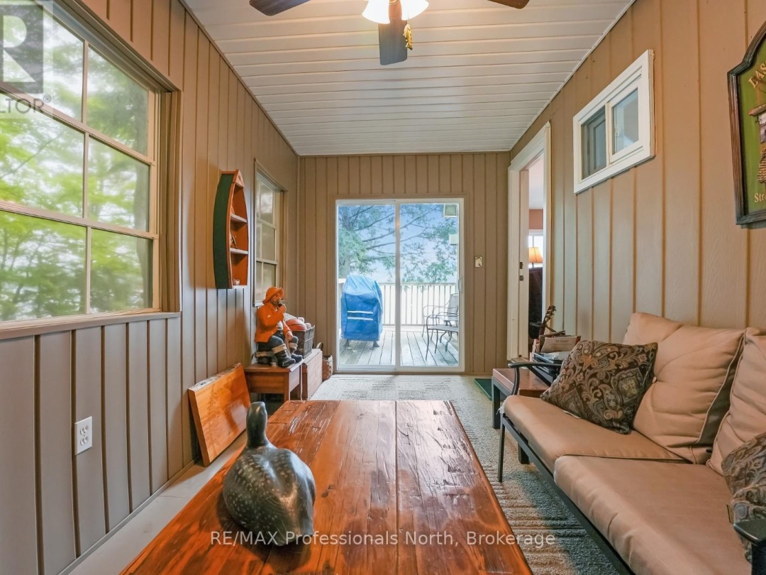 2598 GLAMORGAN ROAD, 