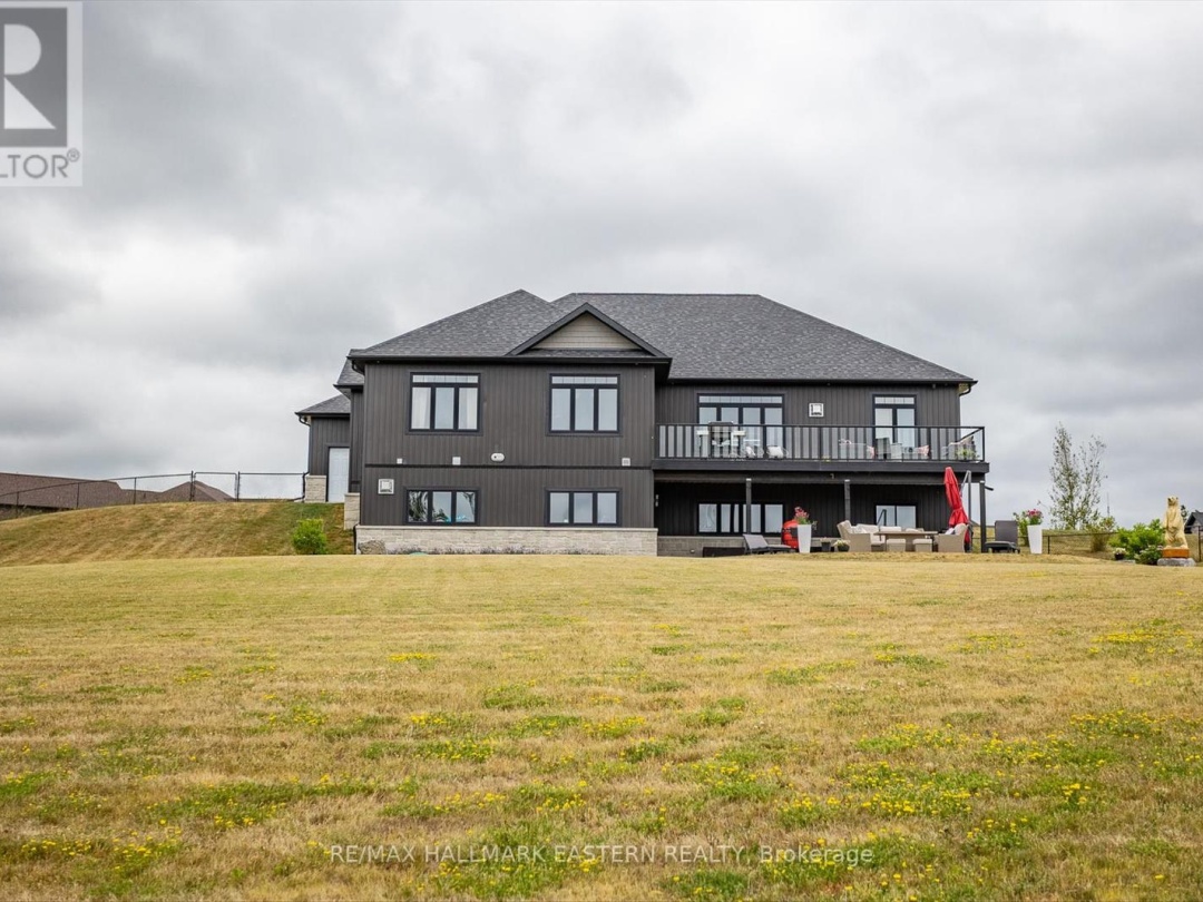 35 LAKEVIEW CRESCENT, 