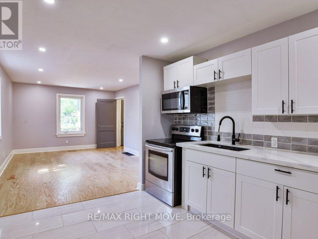 299 MARY STREET, 
