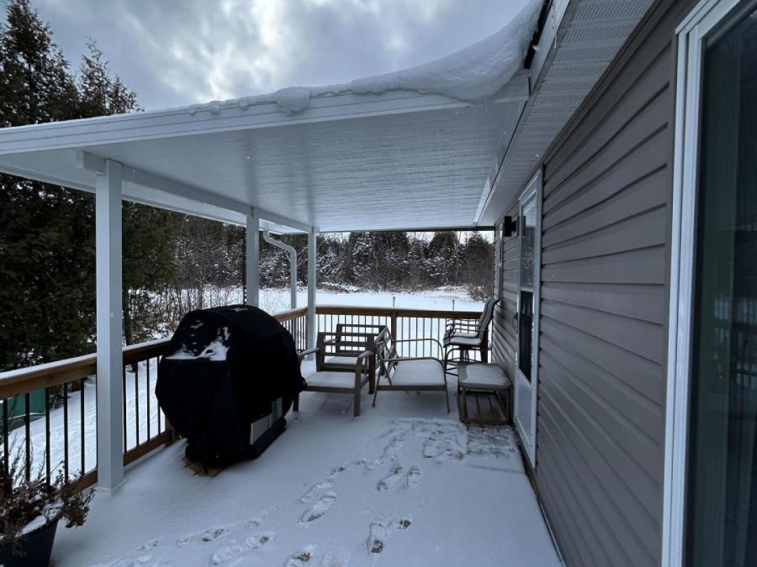 203 2152 County Rd 36 Road, Emily Creek
