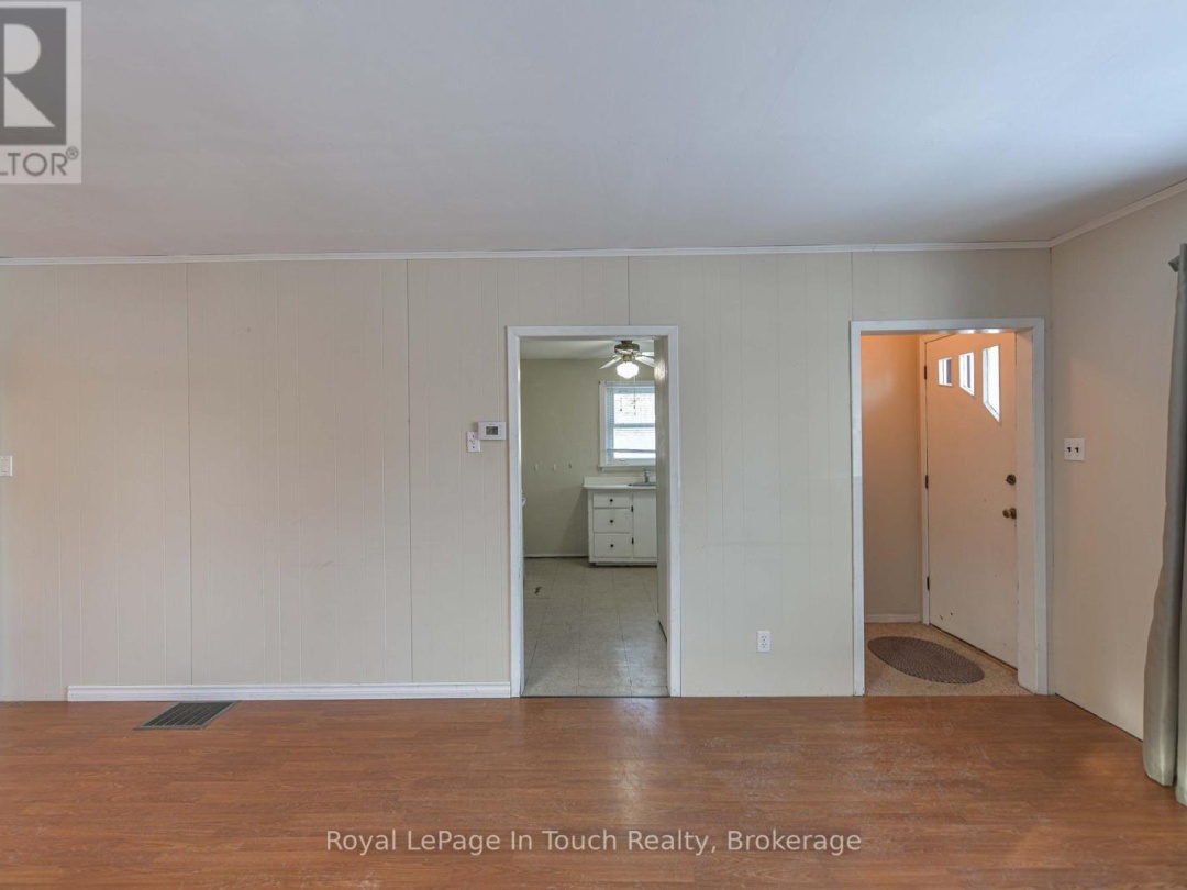 95 WESTMOUNT DRIVE N, 