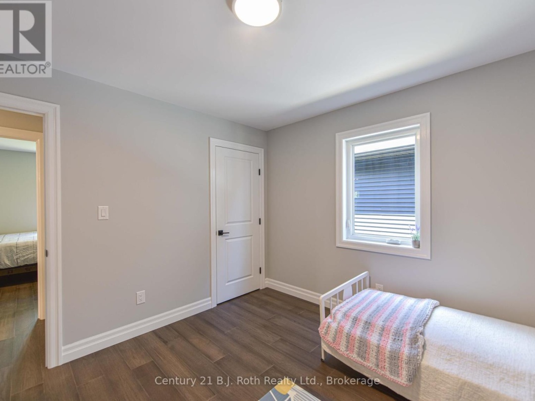 3324 BRAMSHOTT AVENUE, 