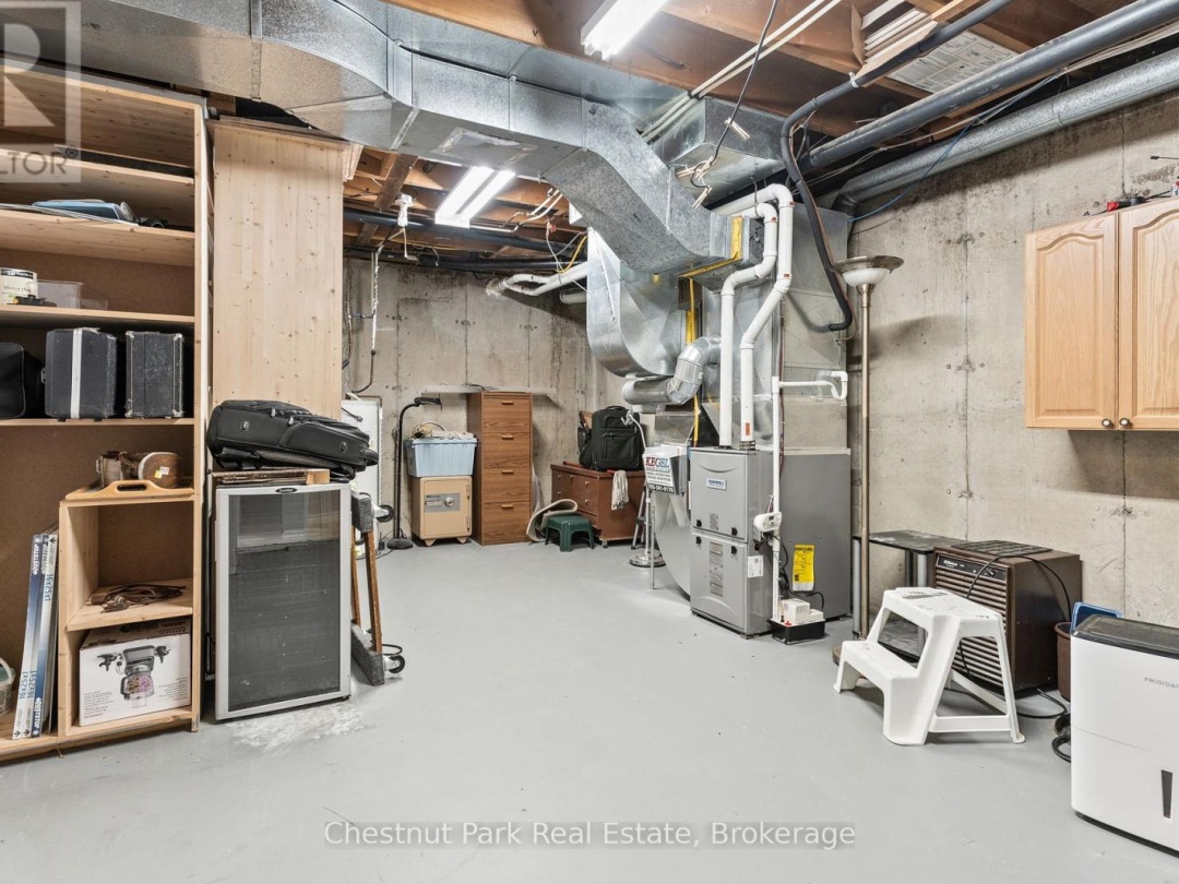 1054 GREEN LAKE ROAD, 