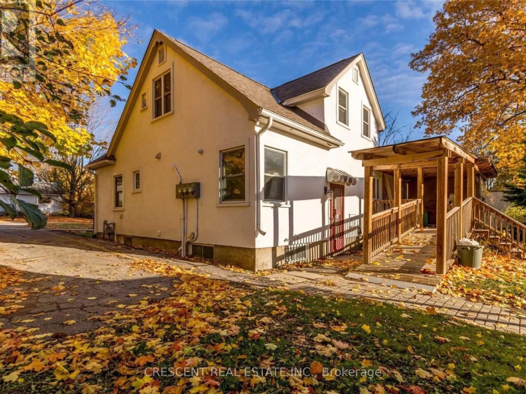 261 BARRIE ROAD, 