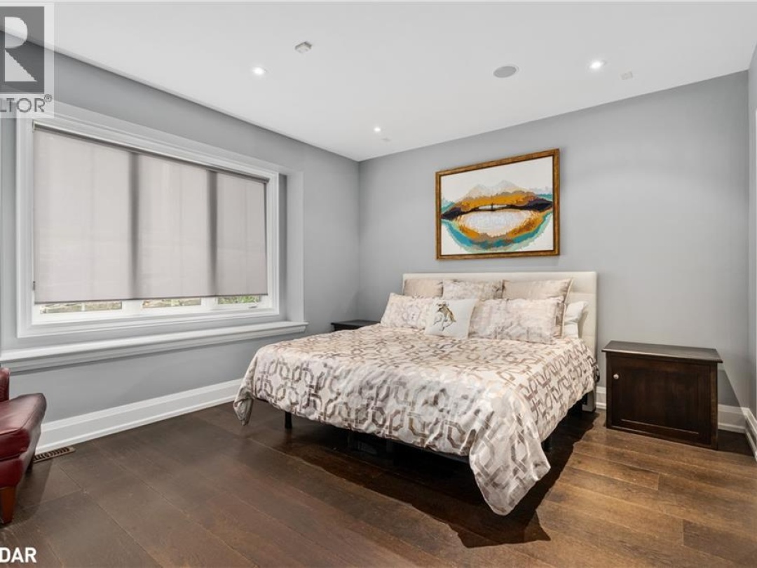 1043 FORTUNES Trail, 