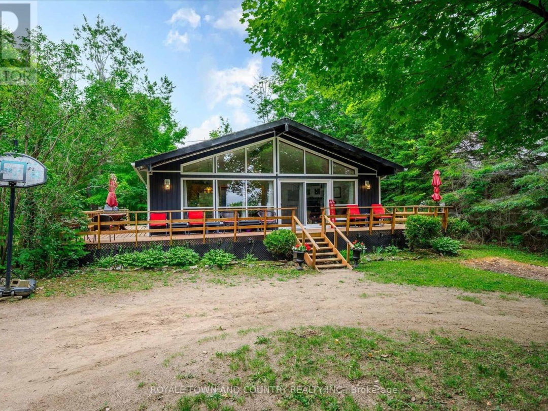 54 LAXTON  TWP 5TH LINE, 