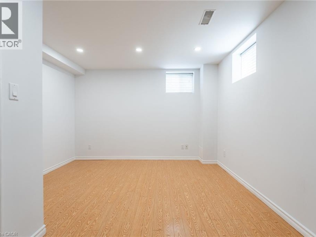 12 EMICK Drive, 