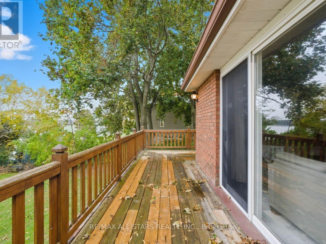 94 PLUM POINT LANE, 