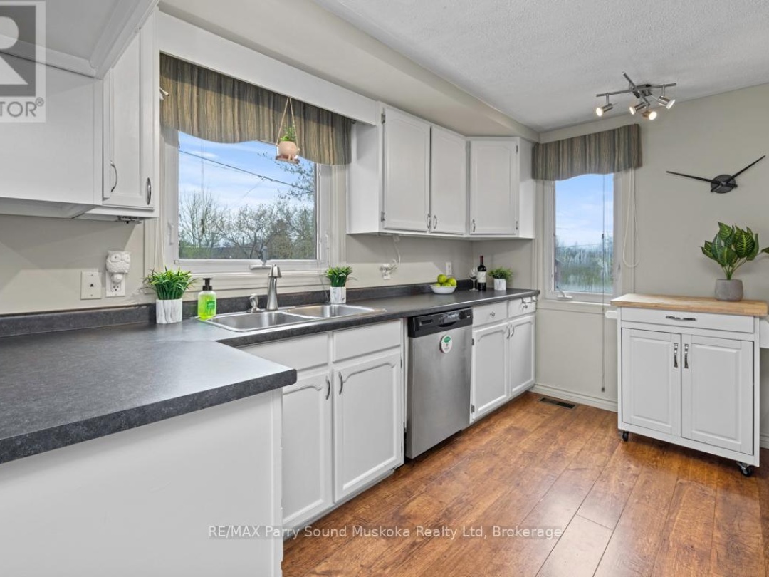 2 Melissa Street, Parry Sound