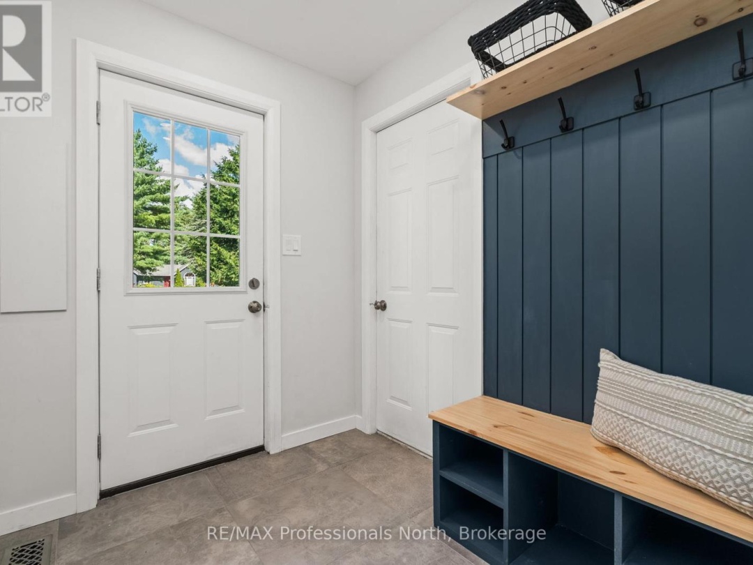 16 BROBST FOREST CRESCENT, 