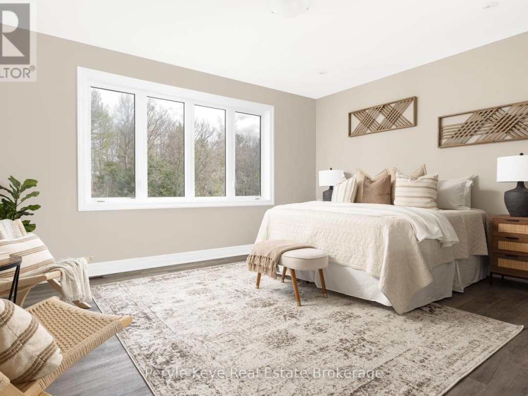 30 DYER CRESCENT, 