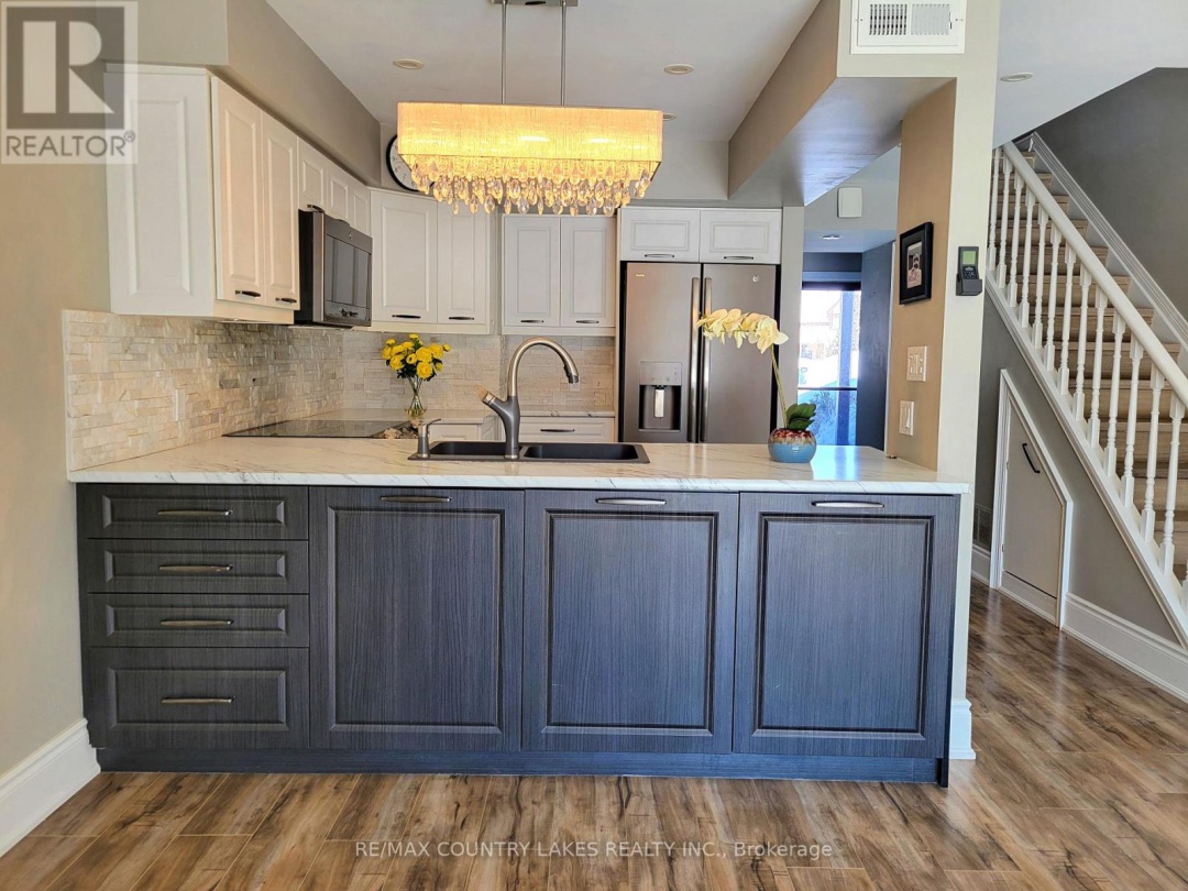 35 - 21 LAGUNA PARKWAY, Lake Simcoe