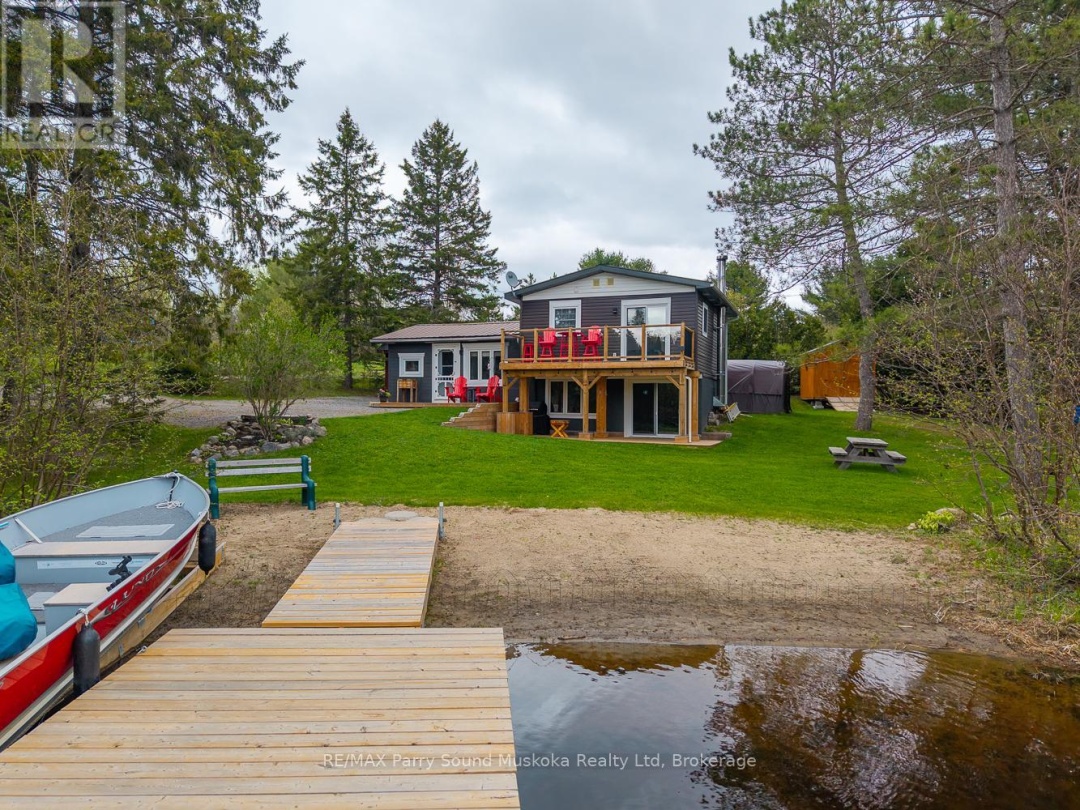 22 Dickinson Road, Manitouwabing Lake