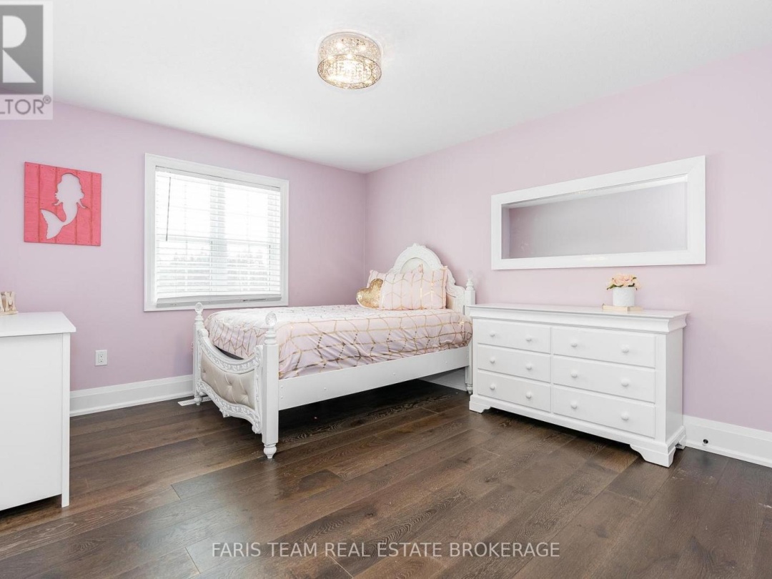 2448 STOCKDALE ROAD, 