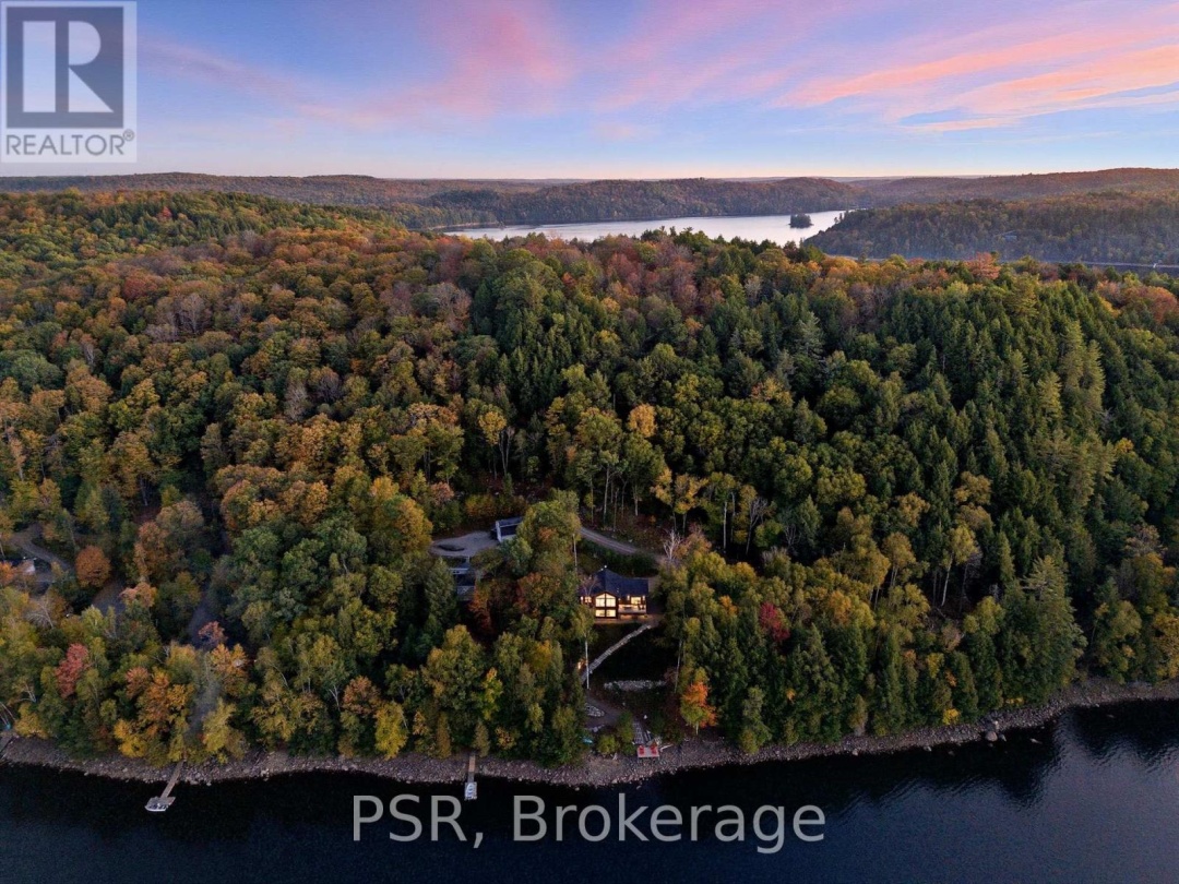 1399 BAYBREEZE LANE, 