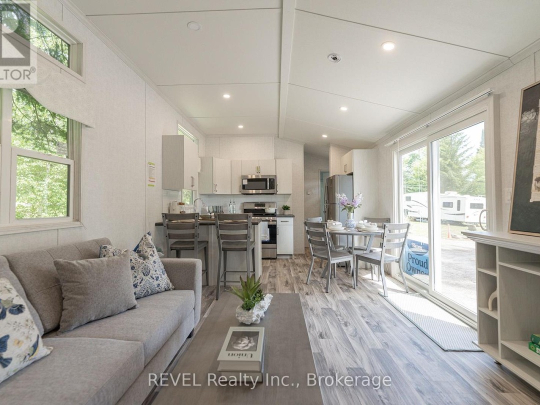 B56 - 85 HUTCHINSON BEACH ROAD, Deer Lake