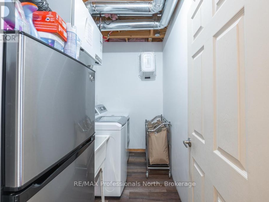 1325 Claude Brown Road, Bob Lake