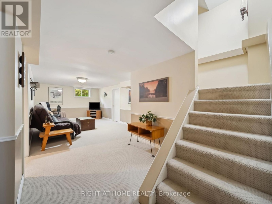 1857 KENSINGTON PLACE, 