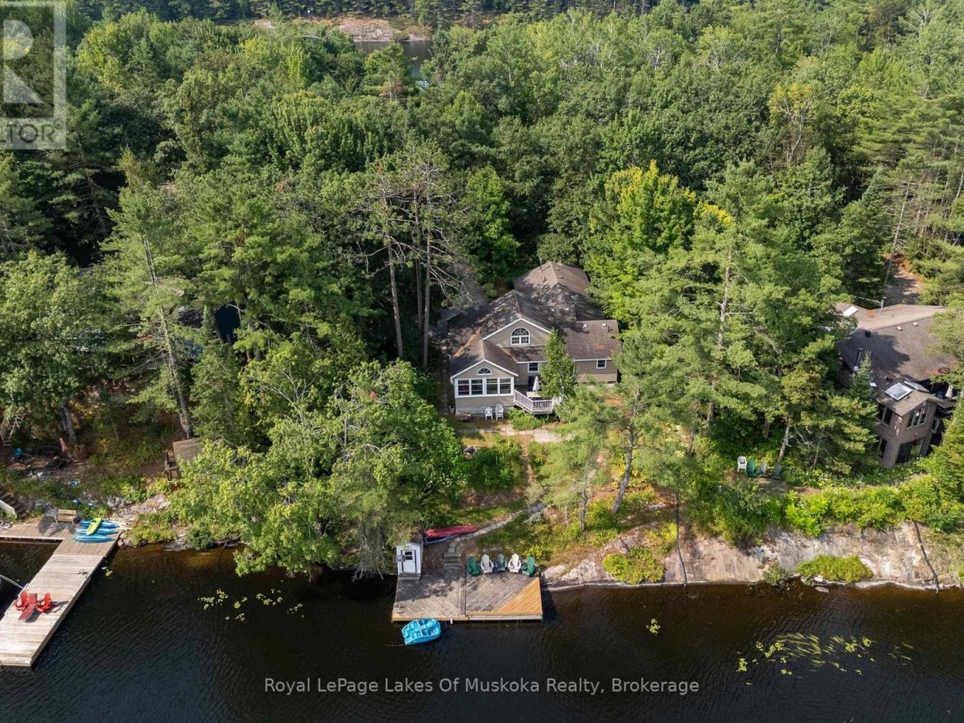 49 PINETREE ROAD, Loon Lake