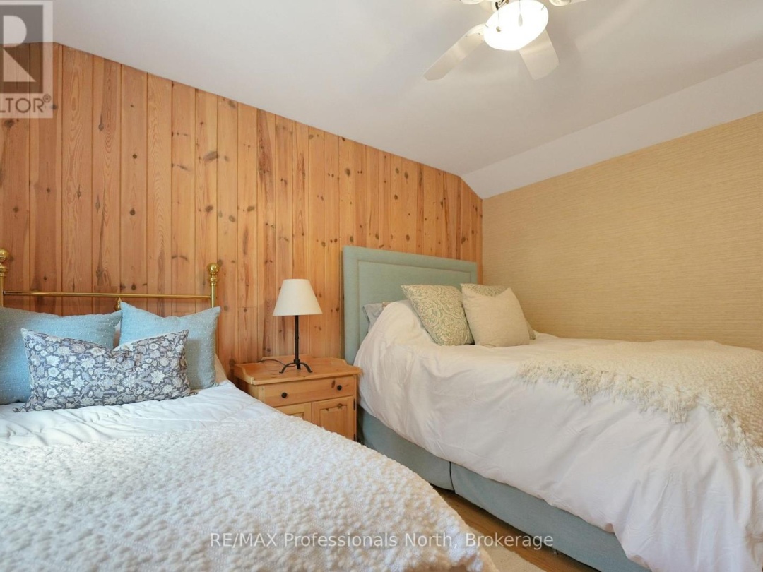 1564 Parsons Road, Moose Lake